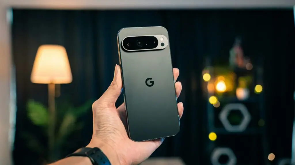 Google Pixel 9 Pro with triple camera and 6.3-inch Super Actua display